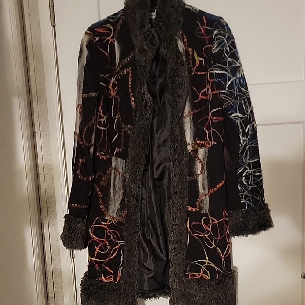 Beautiful hoodles coat
